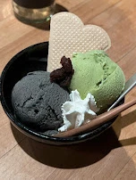 Schwarzer Sesam Und Matcha Eis